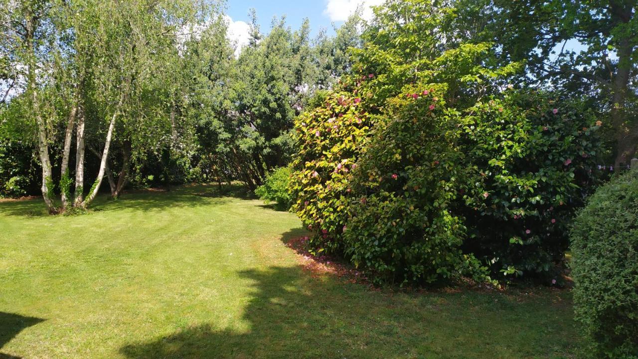 Maison Classee 3 Etoiles, Grand Jardin Clos Au Calme Proche Centre Ville, 10 Min Des Plages Pont-lʼAbbé Kültér fotó